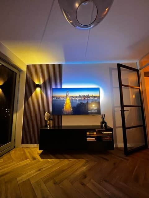 Akoestische wandpanelen - 280 x 60 cm - Walnoot Eiken - Lattenwand - Akupanel - 3 zijdig houtfineer 6